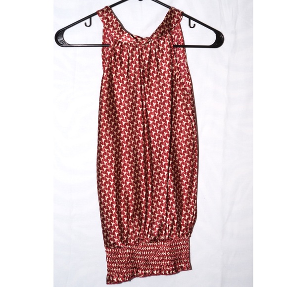 Burgundy and cream geometric pattern top - Picture 2 of 5